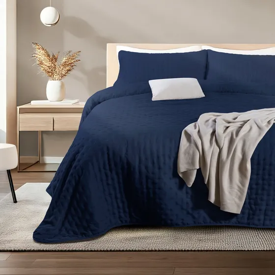 Colcha Edredón Ligero Queen Dreamlab Hipoalergénico Color Azul Marino Diseño Trébol Incluye 2 Fundas de Almohadas