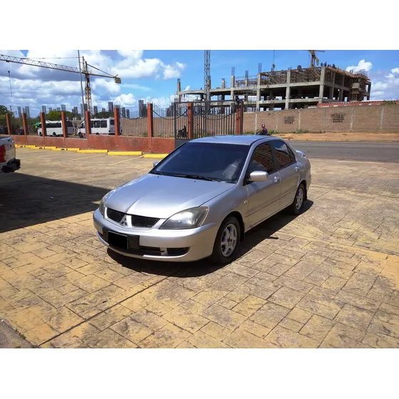 Mitsubishi Lancer Glx