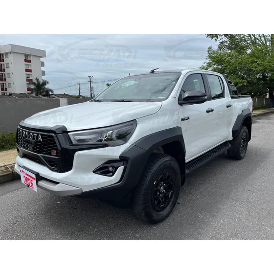 Toyota Hilux 2.8 Gr-s