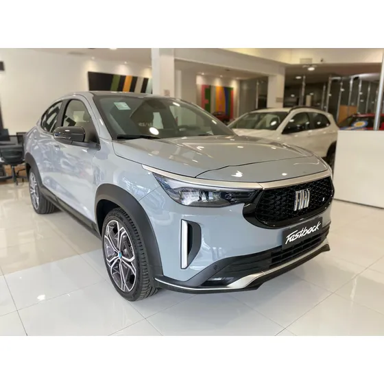 Fiat Fastback 1.3 T270 At6