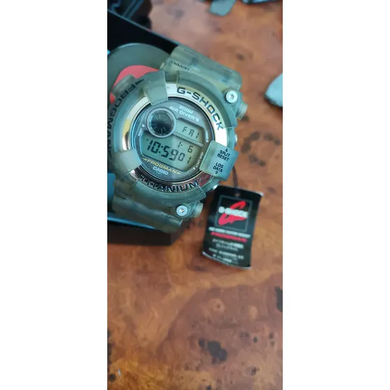 Reloj Casio G Shock Frogman Titanium Dw 8200 Gris Gris Gris