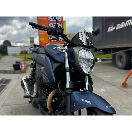 Suzuki Gixxer 250 Modelo 2024