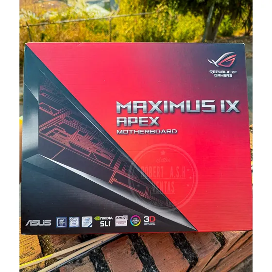 Combo Tarjeta Madre Asus Maximus Ix Apex + I7 7700 Usado