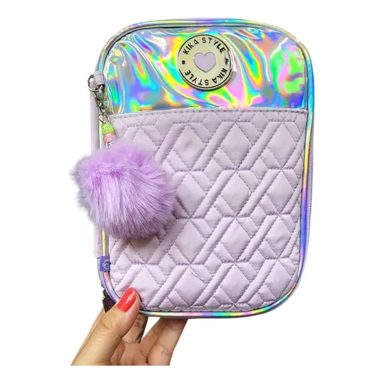 Estojo Escolar Kika Lisa Prateada Acompanha Chaveiro Pompom Cor Roxo