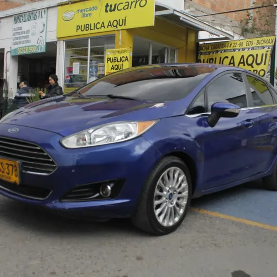 Ford Fiesta 2015 1.6 Titanium At