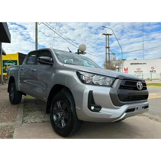 Toyota Hilux C/doble 2.8 Tdi Automatica Sr 4x4