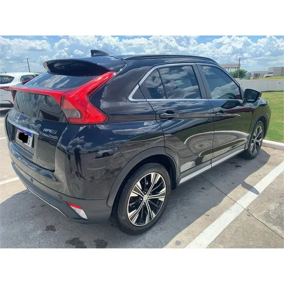 Mitsubishi Eclipse Cross 1.5 Hpe-s Turbo Cvt 5p
