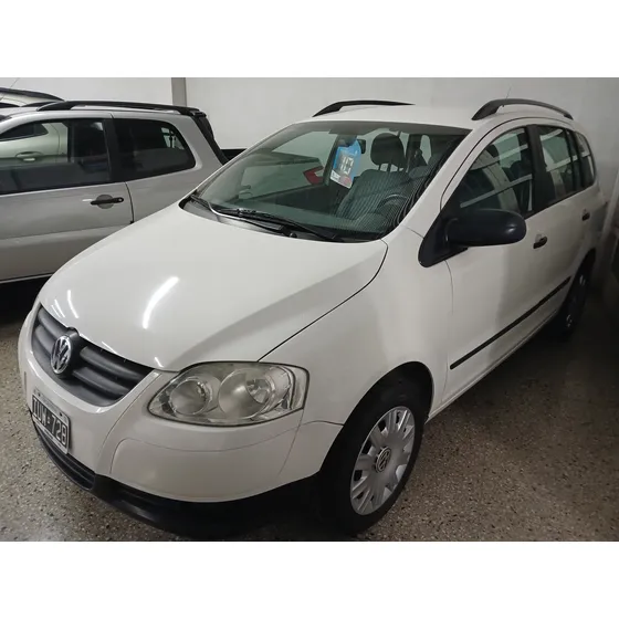 Volkswagen Suran 1.6 Comfortline 101cv 11a