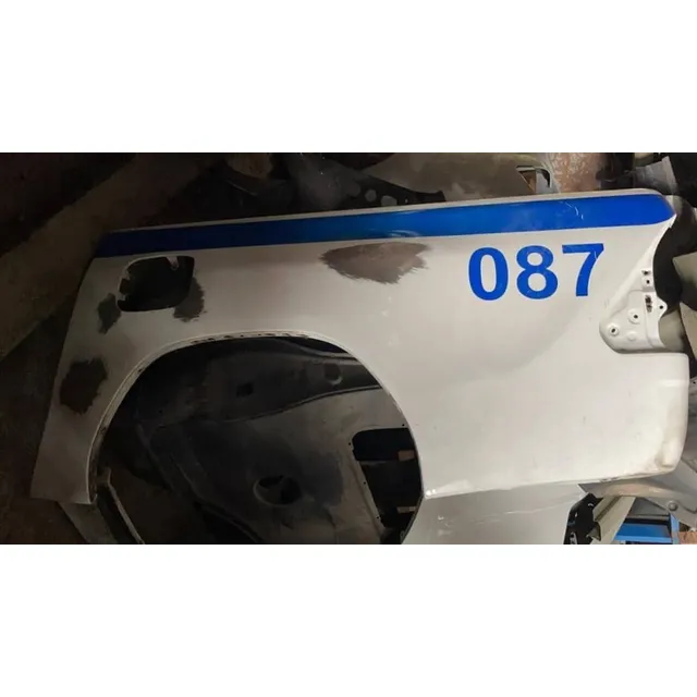 Guardafango Trasero Izquierdo Hilux Dubai Usado 