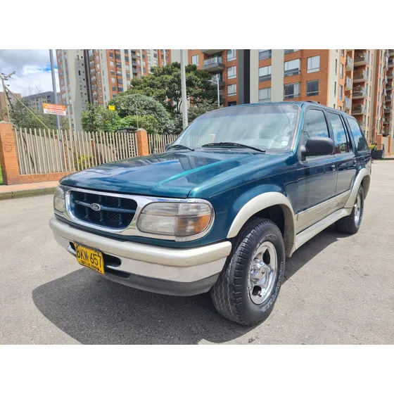 Ford Explorer Xlt 4.0 Automatica 4x4 Full Equipo