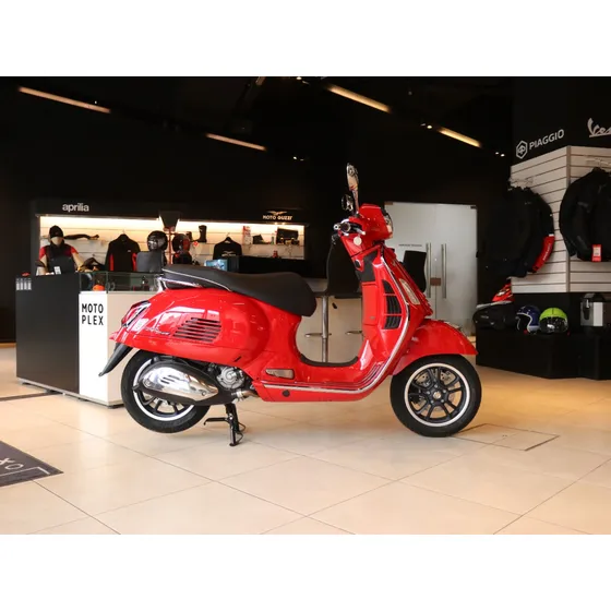 Vespa Gts Super 300 Rojo Reserva Ya 