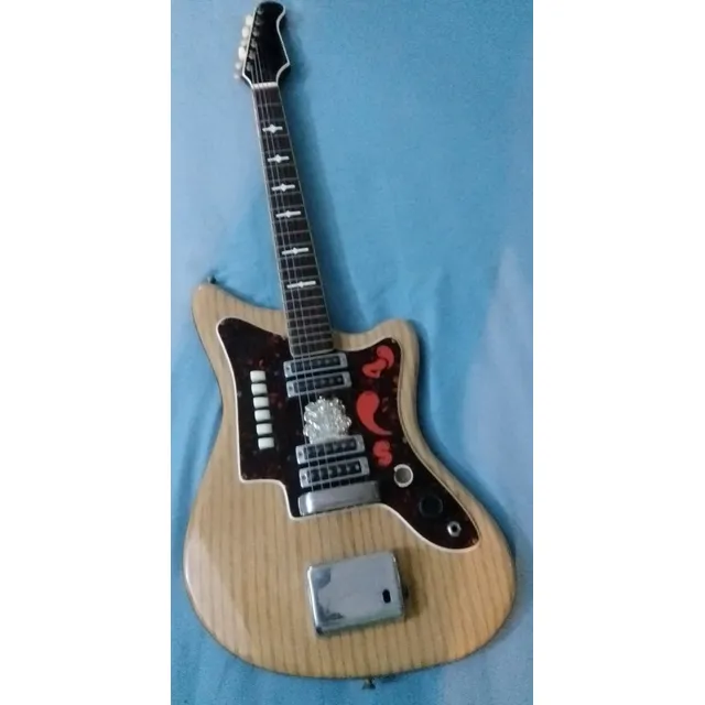 Guitarra Electrica Italiana Eko De Colección Año 62-63 Usada