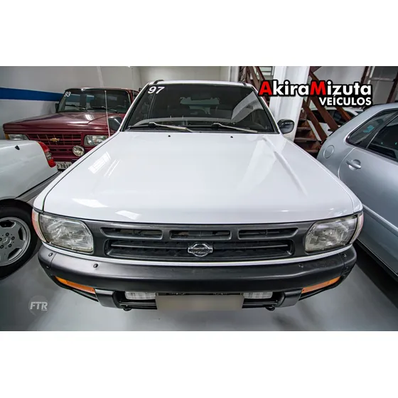 Nissan Pathfinder 3.3 Se 4x4 V6 12v Gasolina 4p Automático