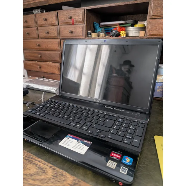 Notebook Sony Vaio Amd P340 Dual Core 2.20 Ghz 288hd 2g Ram Negro