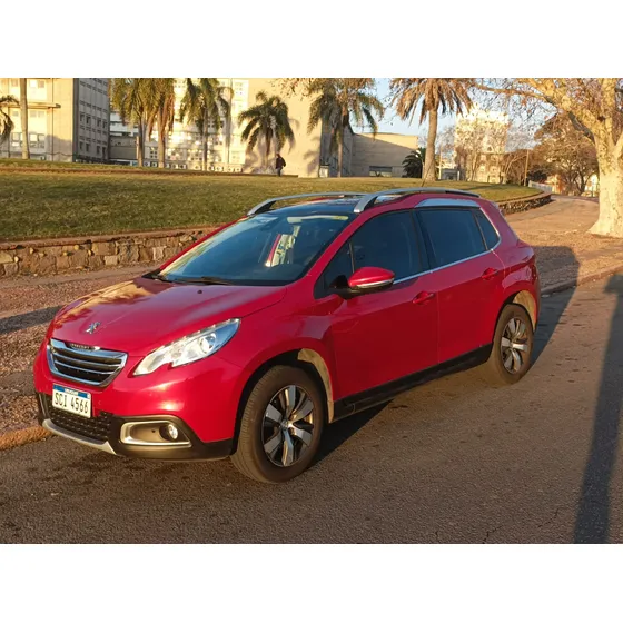 Peugeot 2008 1.6 Feline 5p