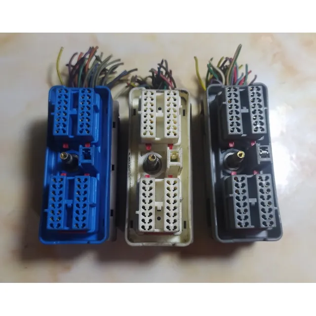 Conectores Computadora Trailblezer  2002-2006