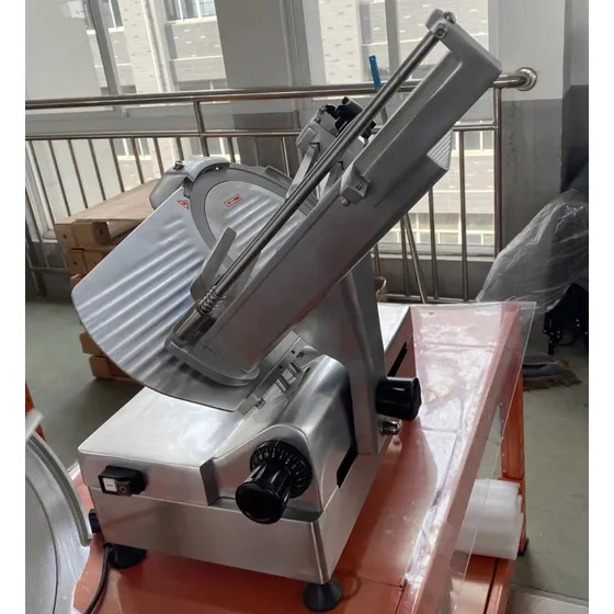 Rebanadora Charcutera 300mm Industrial Diseño Italiano