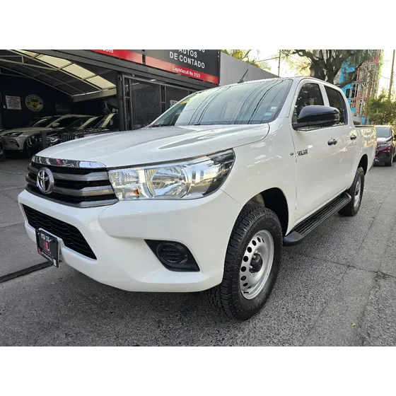 Toyota Hilux 2.7 Cabina Doble Base Mt