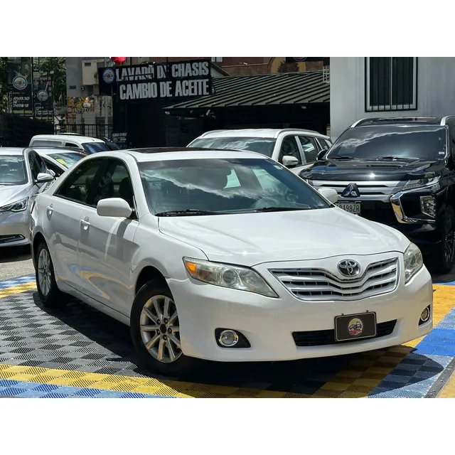 Toyota Camry Xle