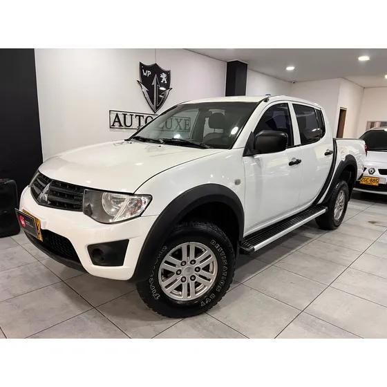 Mitsubishi L200 Sportero 2.5 Basica