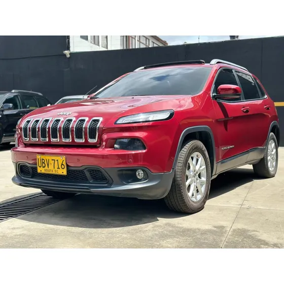 Jeep Cherokee 3.2 Longitude Plus