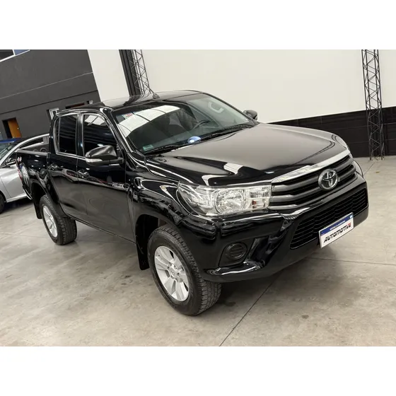 Toyota Hilux Pick-up 2.8 Cd Sr 177cv 4x4