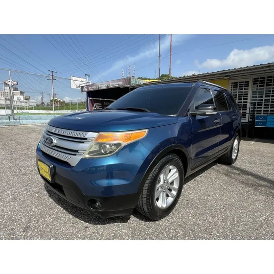 Ford Explorer Xlt