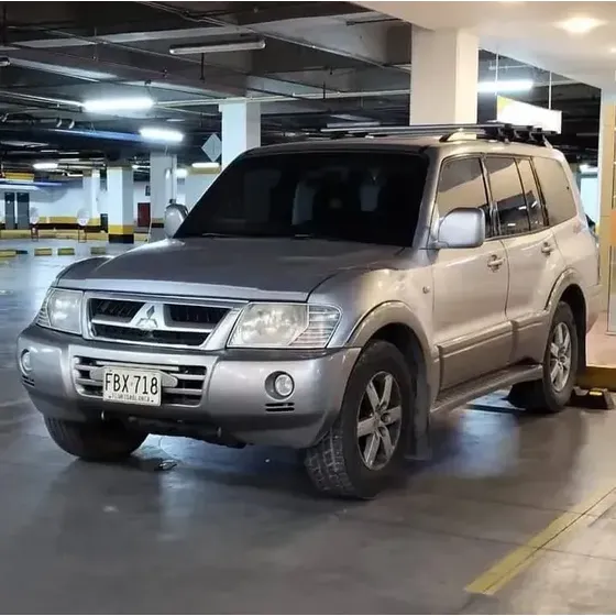 Mitsubishi Montero 2006 3.8 V77 Wagon