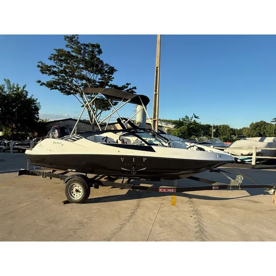 Lancha Focker I9 Ñ Triton Focker Ventura Nx Fs 242 25