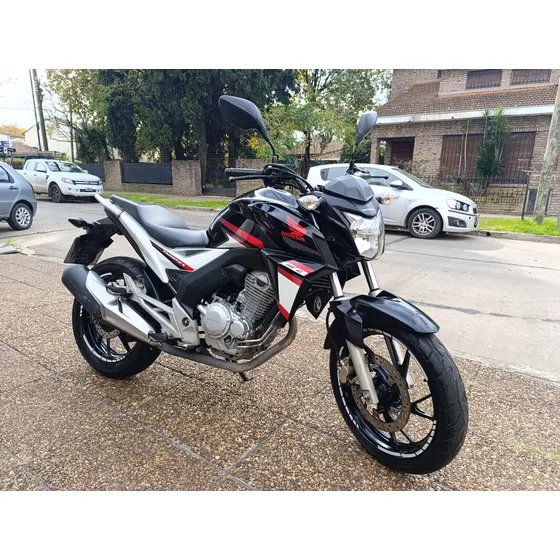 Honda Cb Twister 250 2017, Impecable, Segundo Dueño