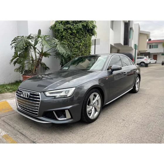Audi A4 2.0 T Select Quattro 252hp Dsg