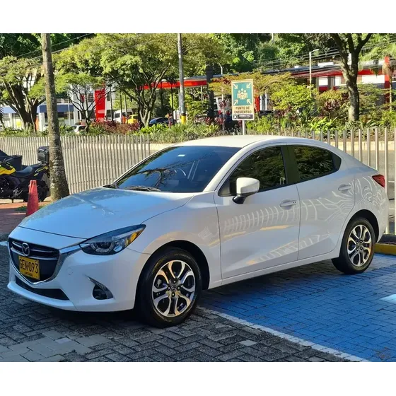 Mazda 2 2020 1.5 Grand Touring Lx At. 4x2