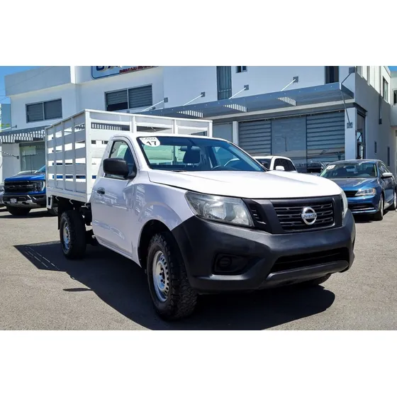 Nissan Np300 2.5 Estacas Dh Mt