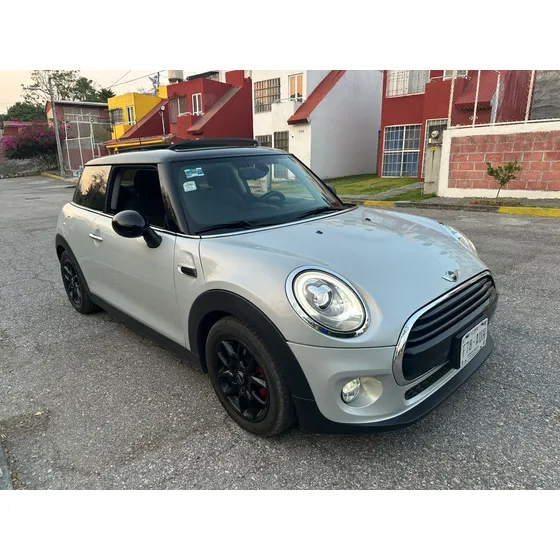 Mini Cooper 1.5 Chili At