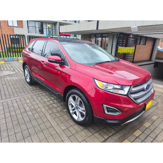 Ford Edge 2.0 Titanium