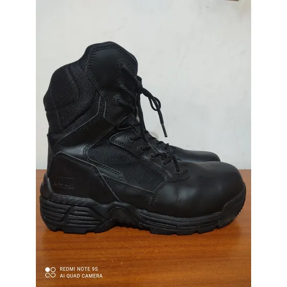 Botas Magnum Talla 42 