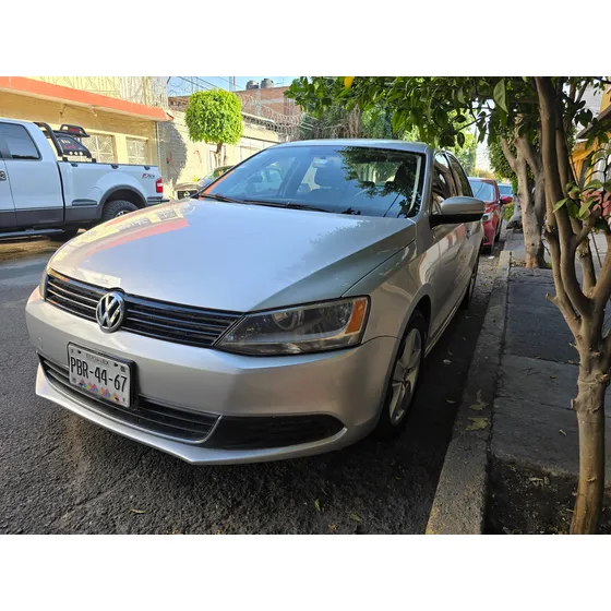 Volkswagen Jetta 2.5 Style Tiptronic At
