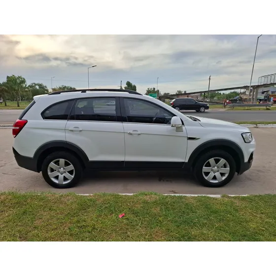 Chevrolet Captiva 2.4 Ls 167cv