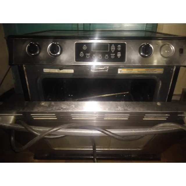 Cocina Usada Whirlpool. 78 X 62 Centímetros.ancho Y Largó.