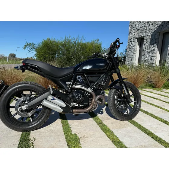 Ducati Scrambler 2020 Con Muchos Accesorio, Escape Termignol