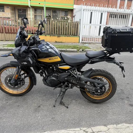 Royan Enfield Himalayan