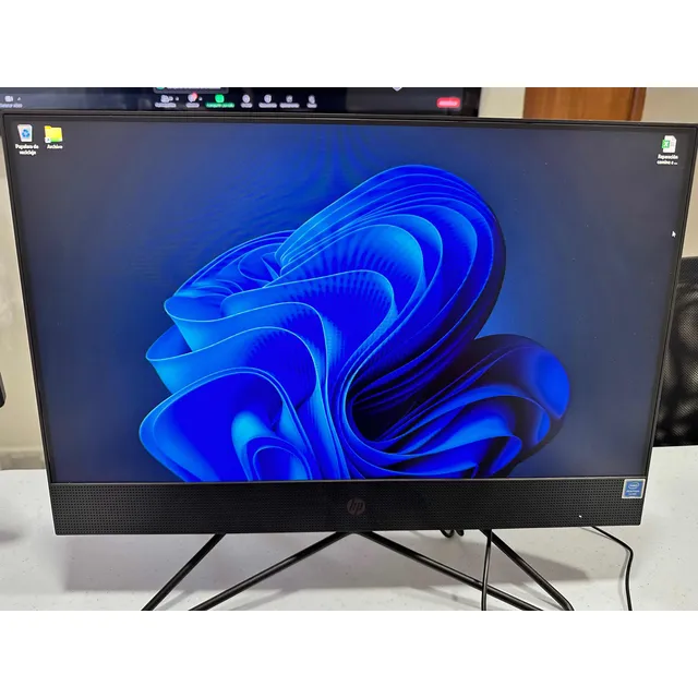 Hp 200 G4 22 All-in-one Computadora