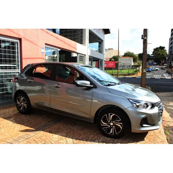 Chevrolet Onix 1.0 Lt