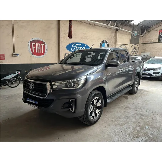 Toyota Hilux 2.8 Cd Srx 177cv 4x4