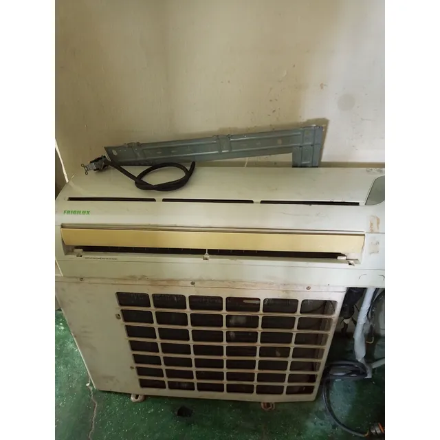 Aire Acondicionado 24 Mil Btu Frigilux Usado