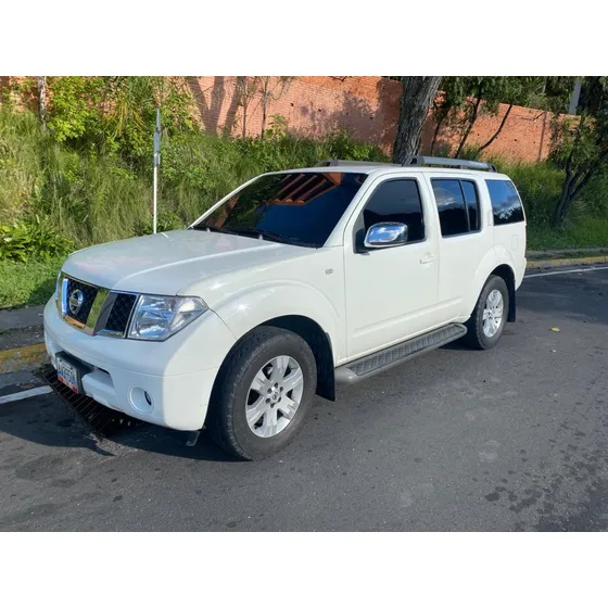 Nissan Pathfinder 4x4