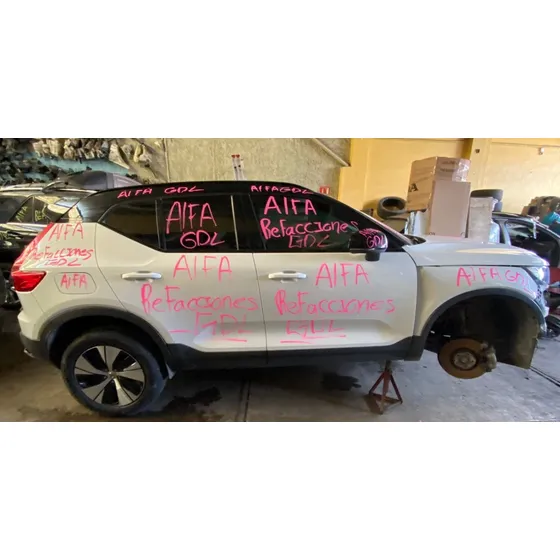 Volvo Cx40 2021 A/t. Por Partes. Desarme De Aseguradora Para