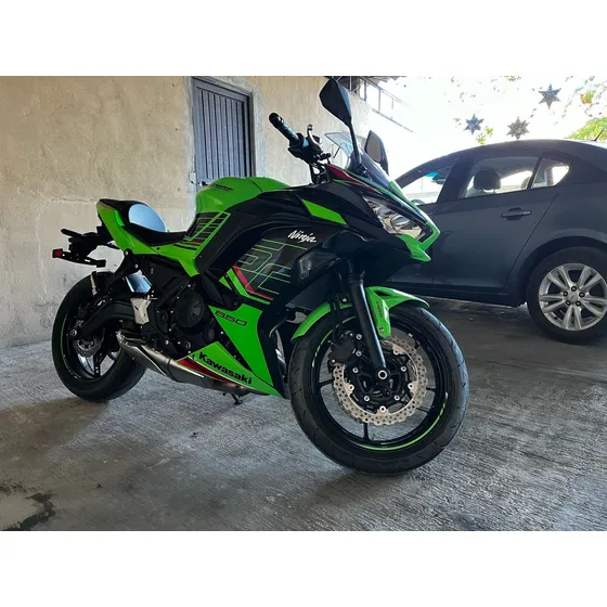 Deportiva 650 Ninja Impecables Nacional