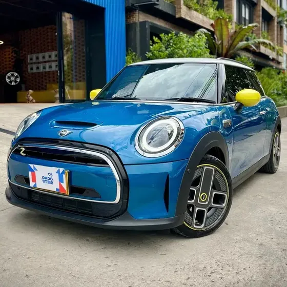 Mini Cooper Se 2024 0.0 Iconic At