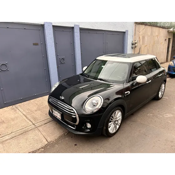 Mini Cooper 1.5 Chili 5 Puertas Mt